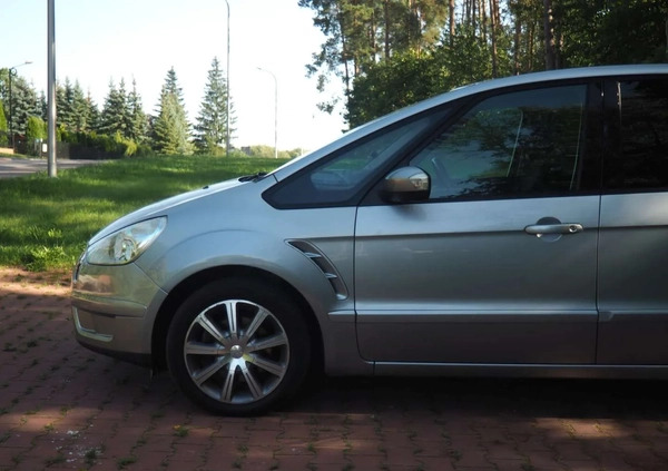 Ford S-Max cena 17900 przebieg: 246300, rok produkcji 2007 z Strzelce Opolskie małe 704